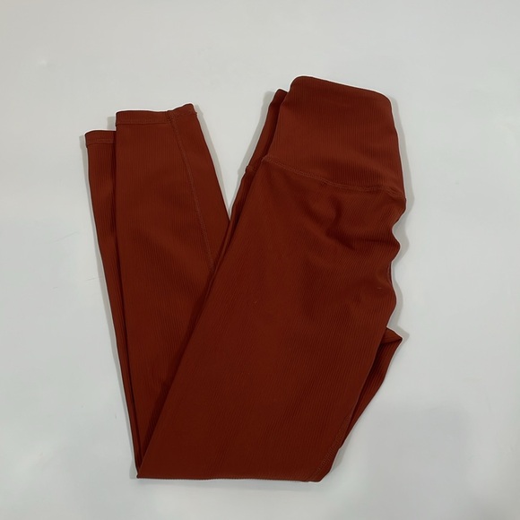 Varley Leggings Size Small Rust Color Ribbed Fabric NWOT - Picture 11 of 11